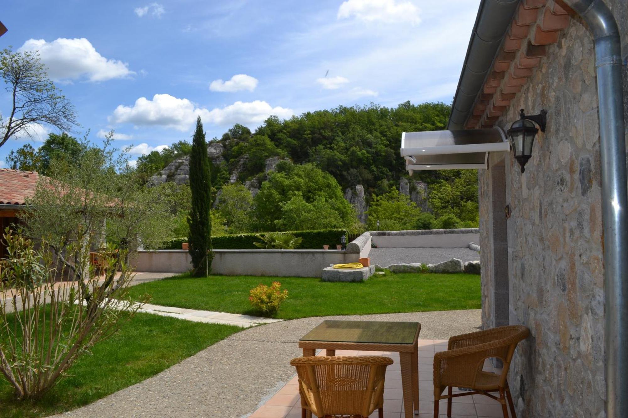 La Garenne 2*